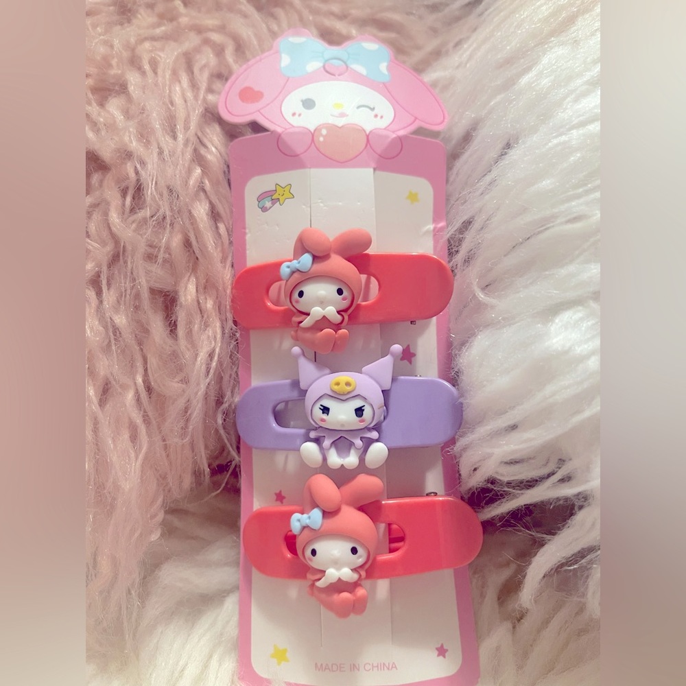 💜NEW Sanrio My Melody and Kuromi Hair clips.  One size.  So adorable!